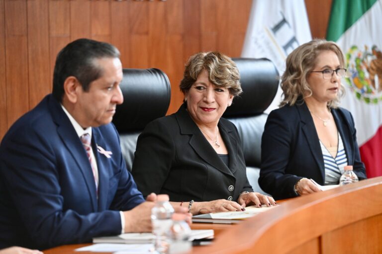 OCTUBRE 0825 1A