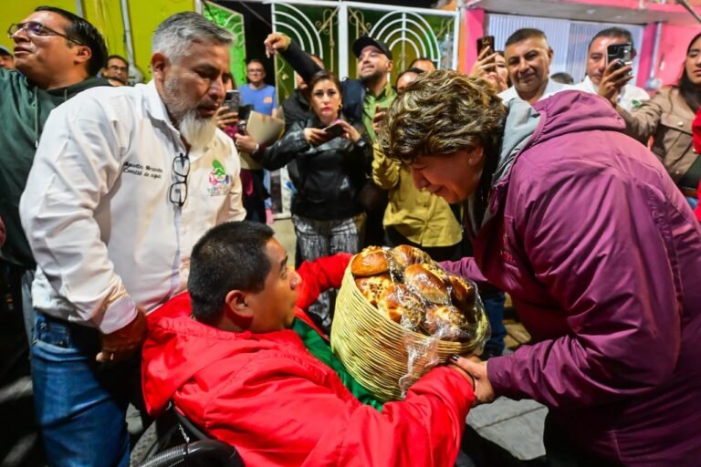 OCTUBRE 0526 1A